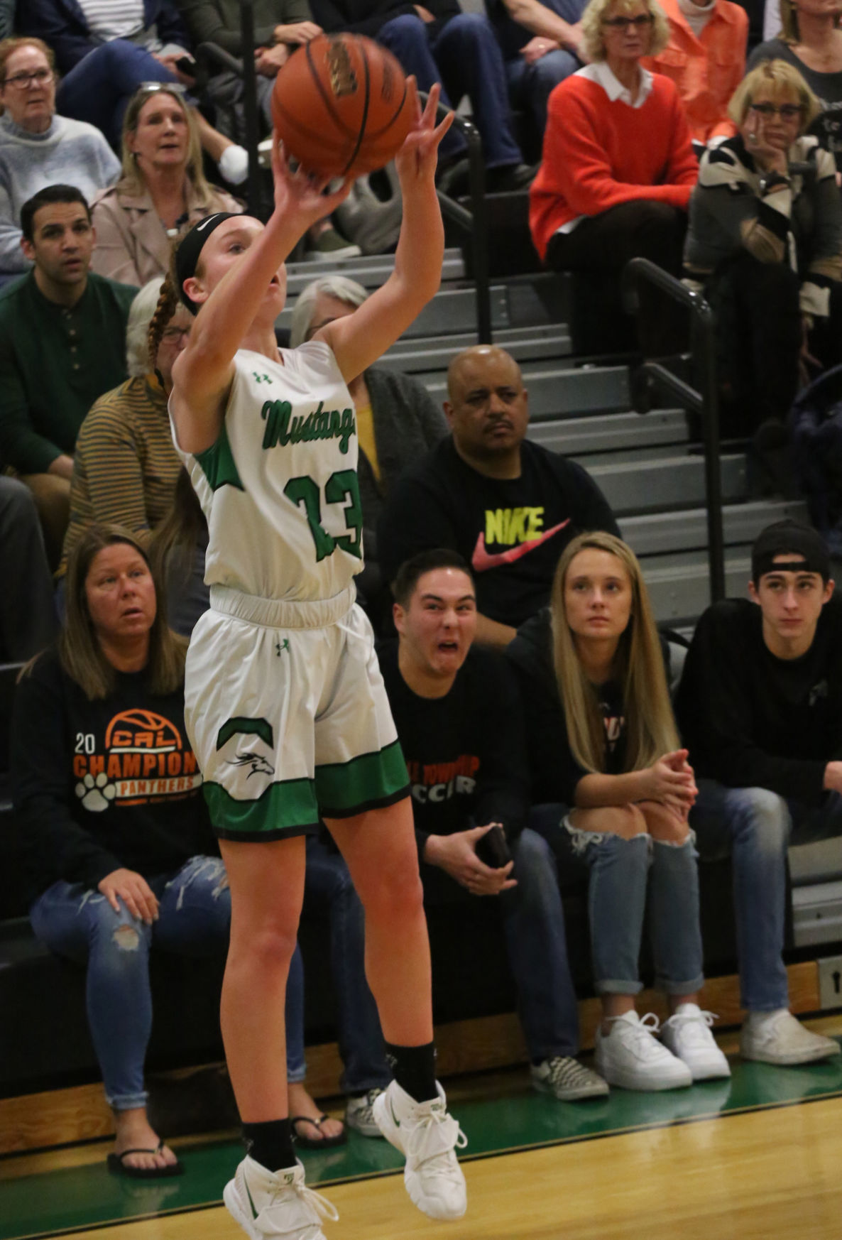 Mainland Middle girls CAL tournament